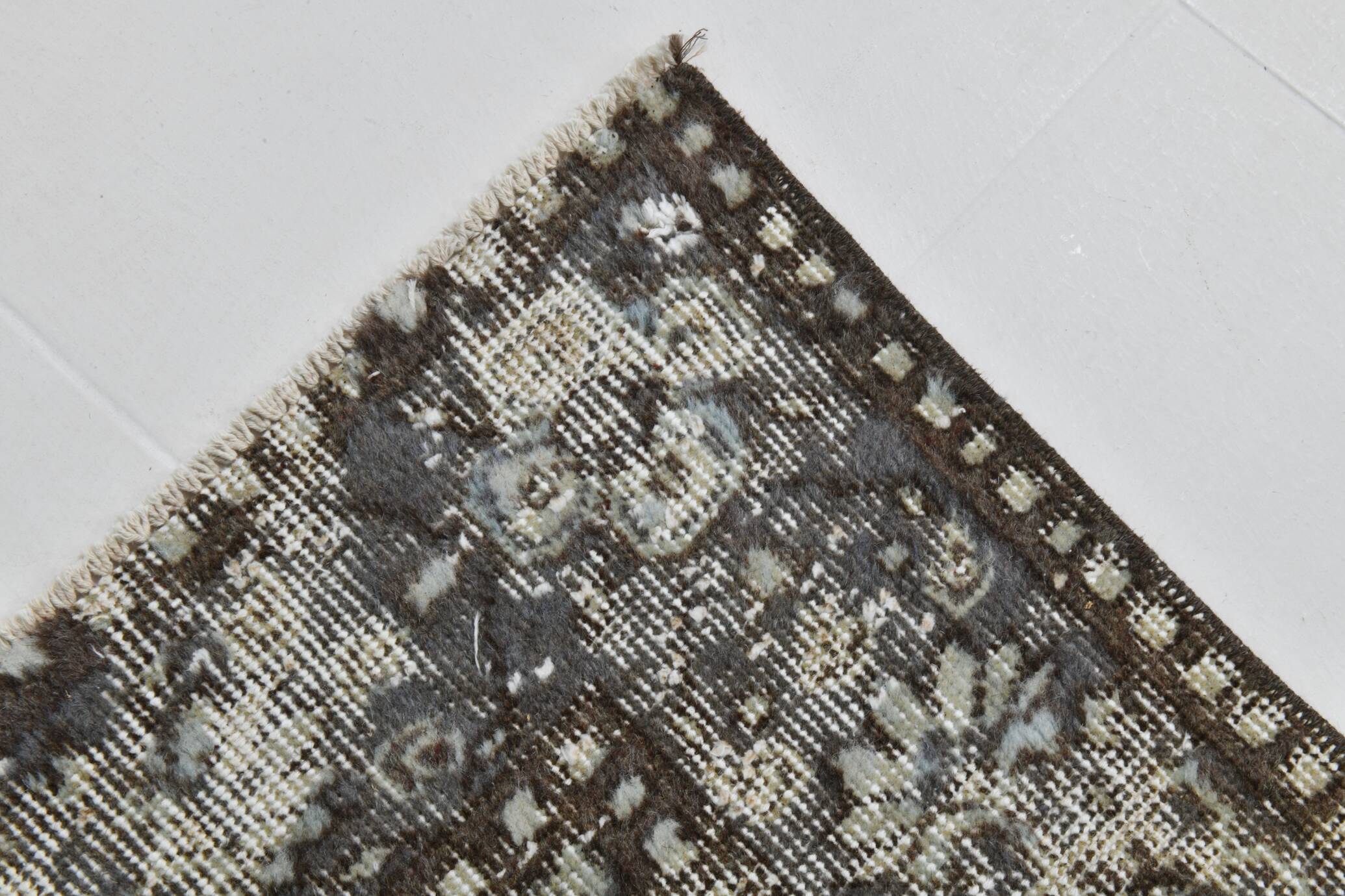 Light Green & Brown Floral Persian Rug, 181x285Cm