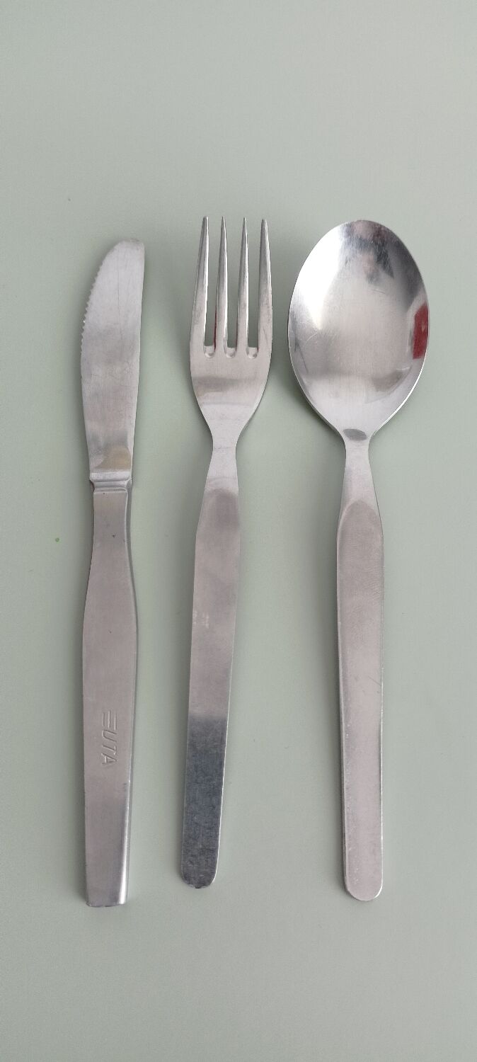 Airline cutlery