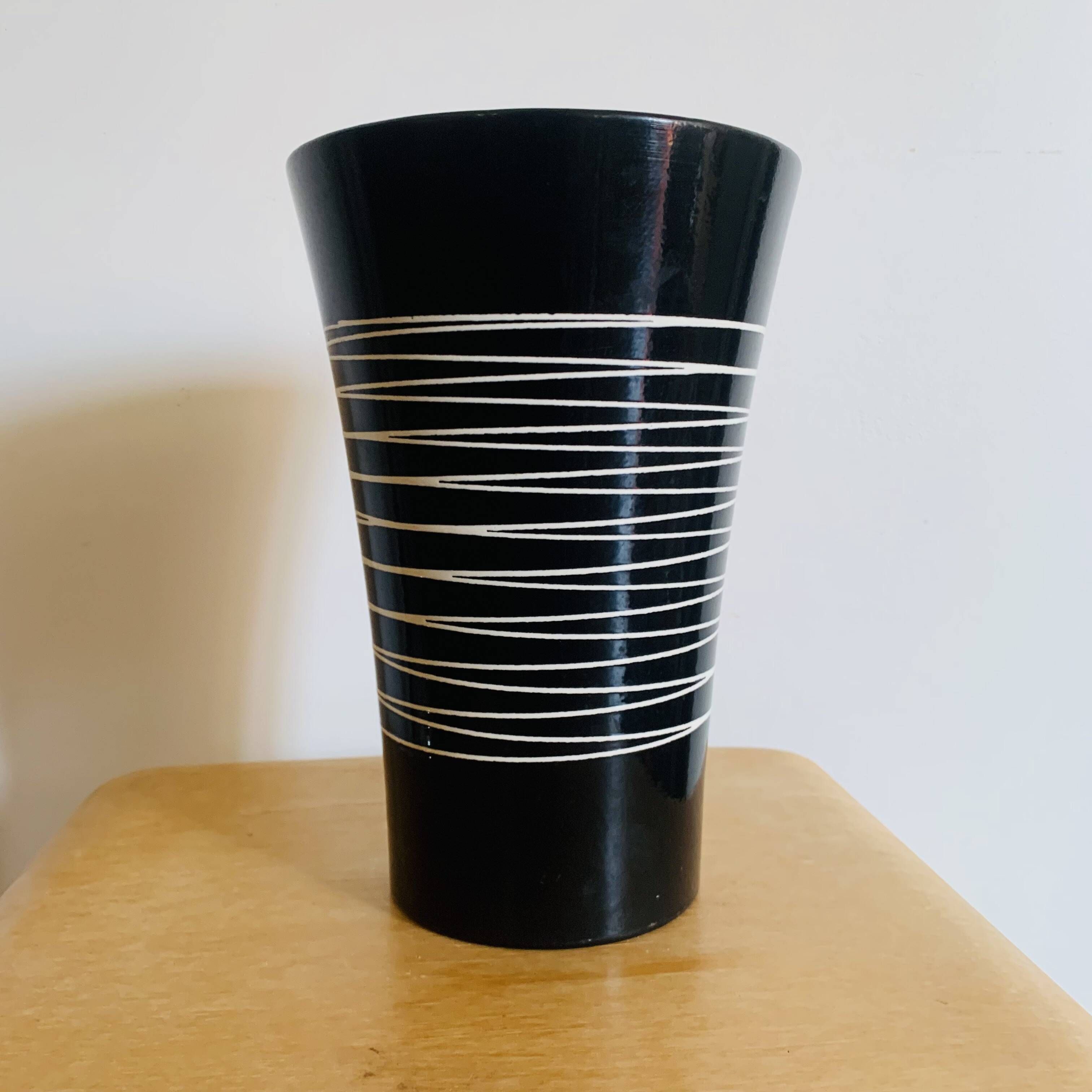 Vintage black Scheurich vase with graphic design – West Germany – 70s/80s