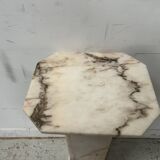 Veined marble presentation column, 20th century.