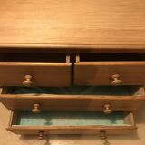Commode en pin massif de style anglais