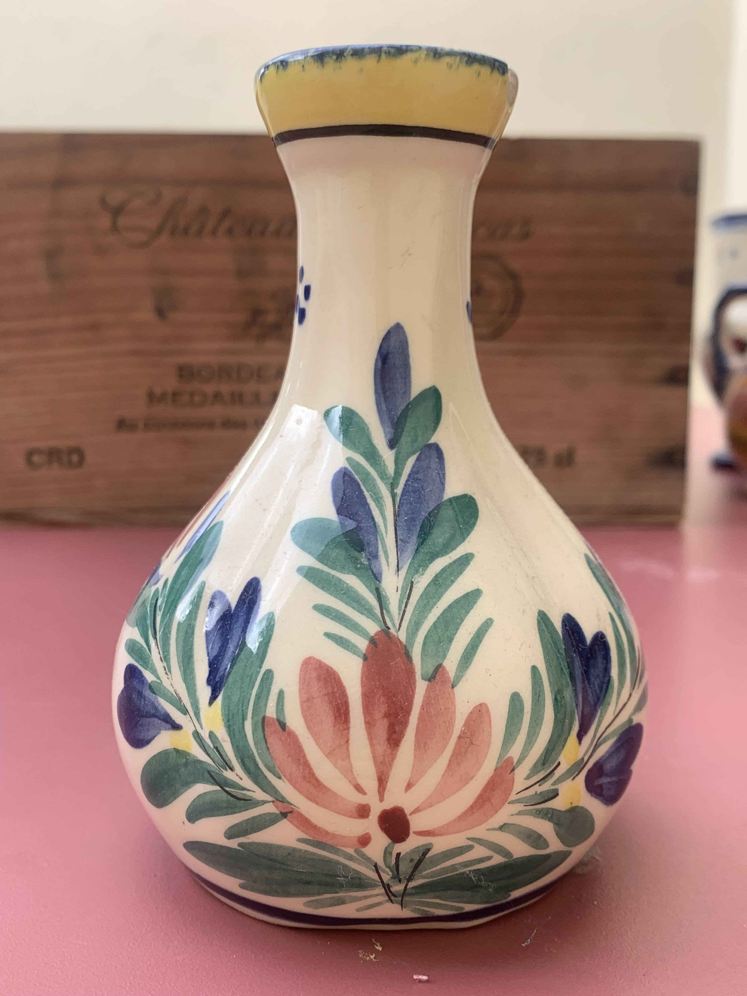Vintage Henriot Quimper vase