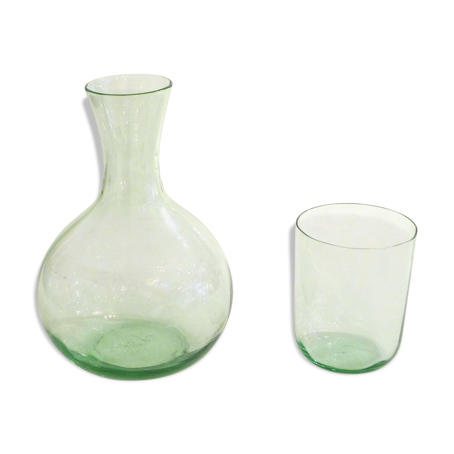 Carafe & uralin glass