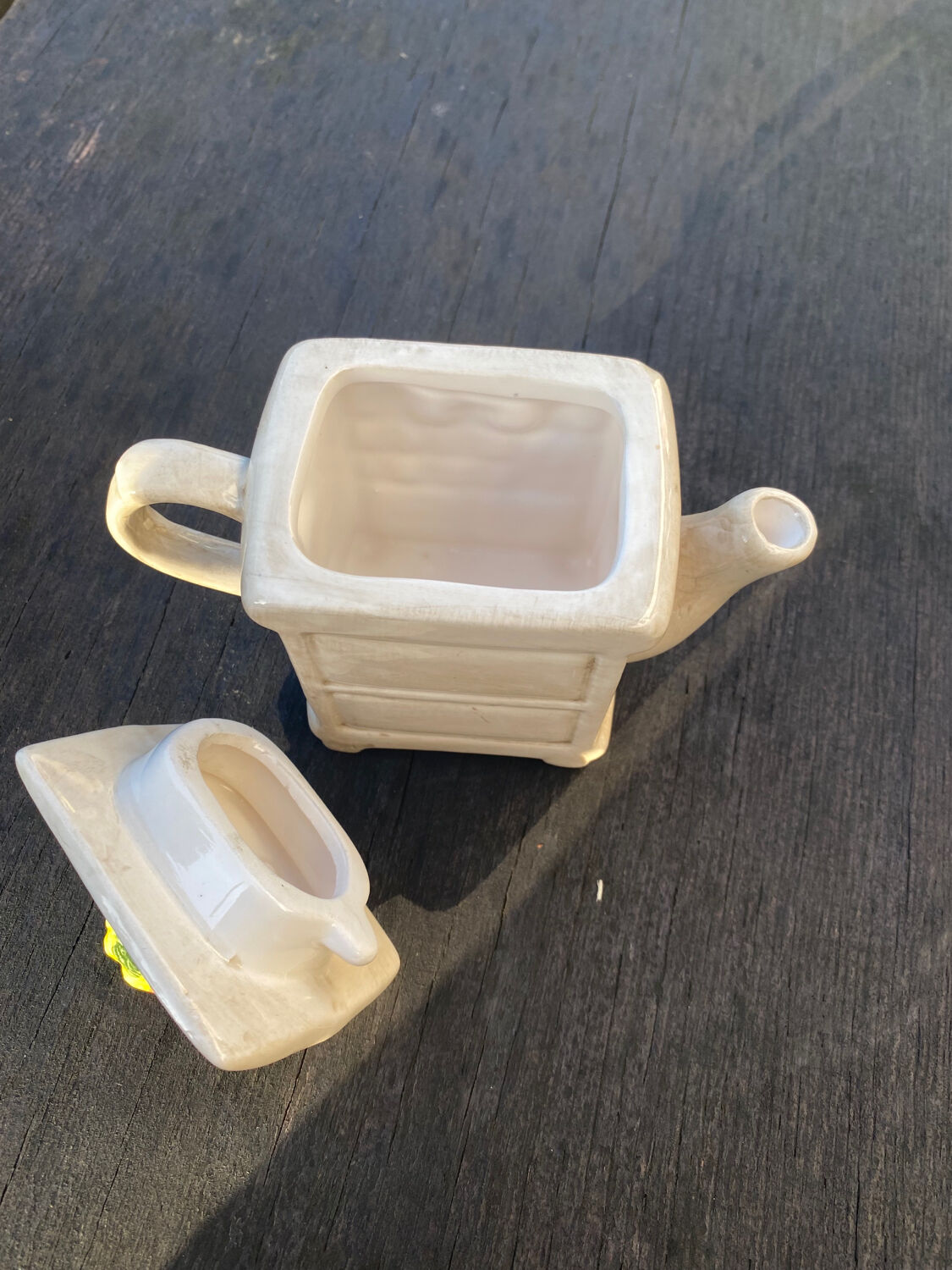 Tea-pot