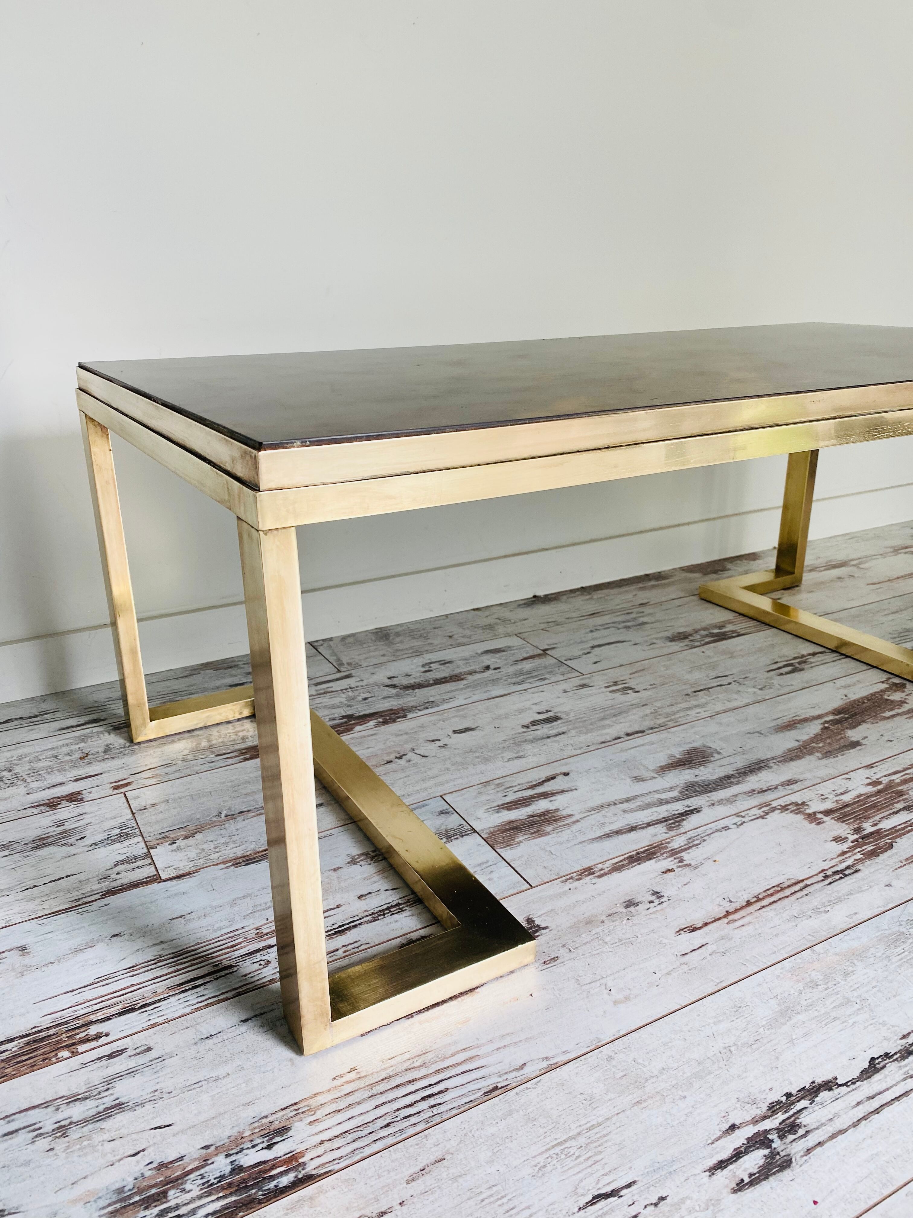 COFFEE TABLE WITH GILDED BASE WITH REVERSIBLE TOP circa 70