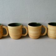 4 mugs Salins France, grès et émail vert