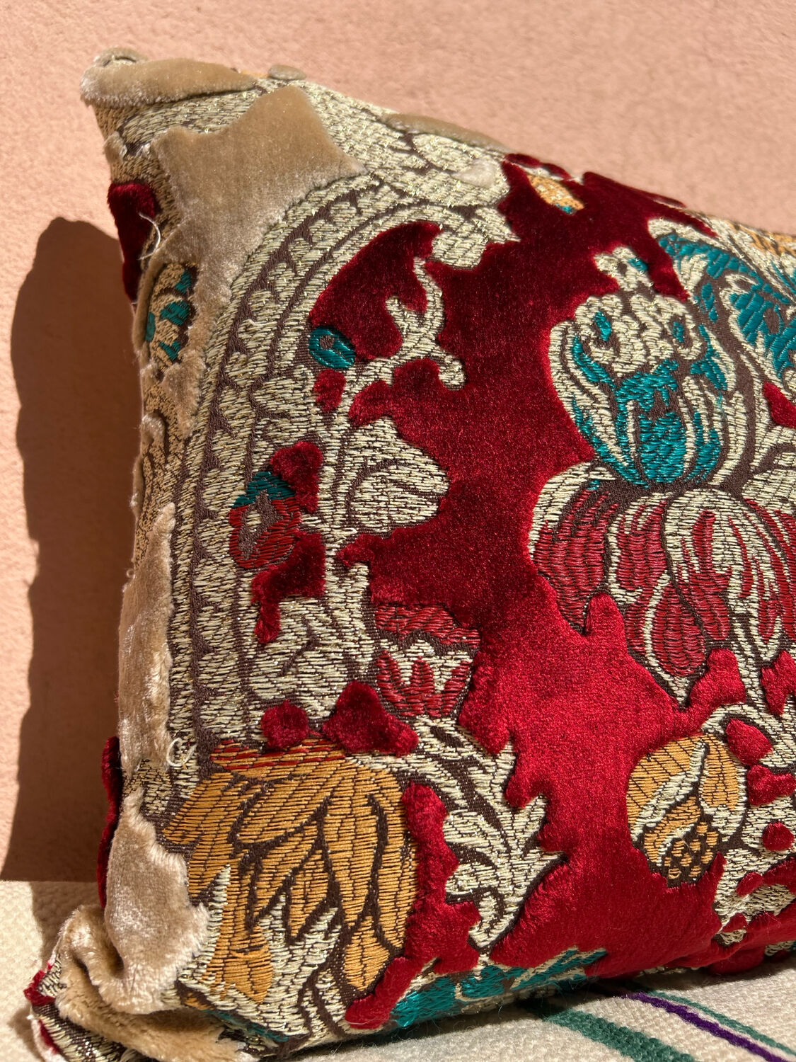 Velvet cushion 40x60cm