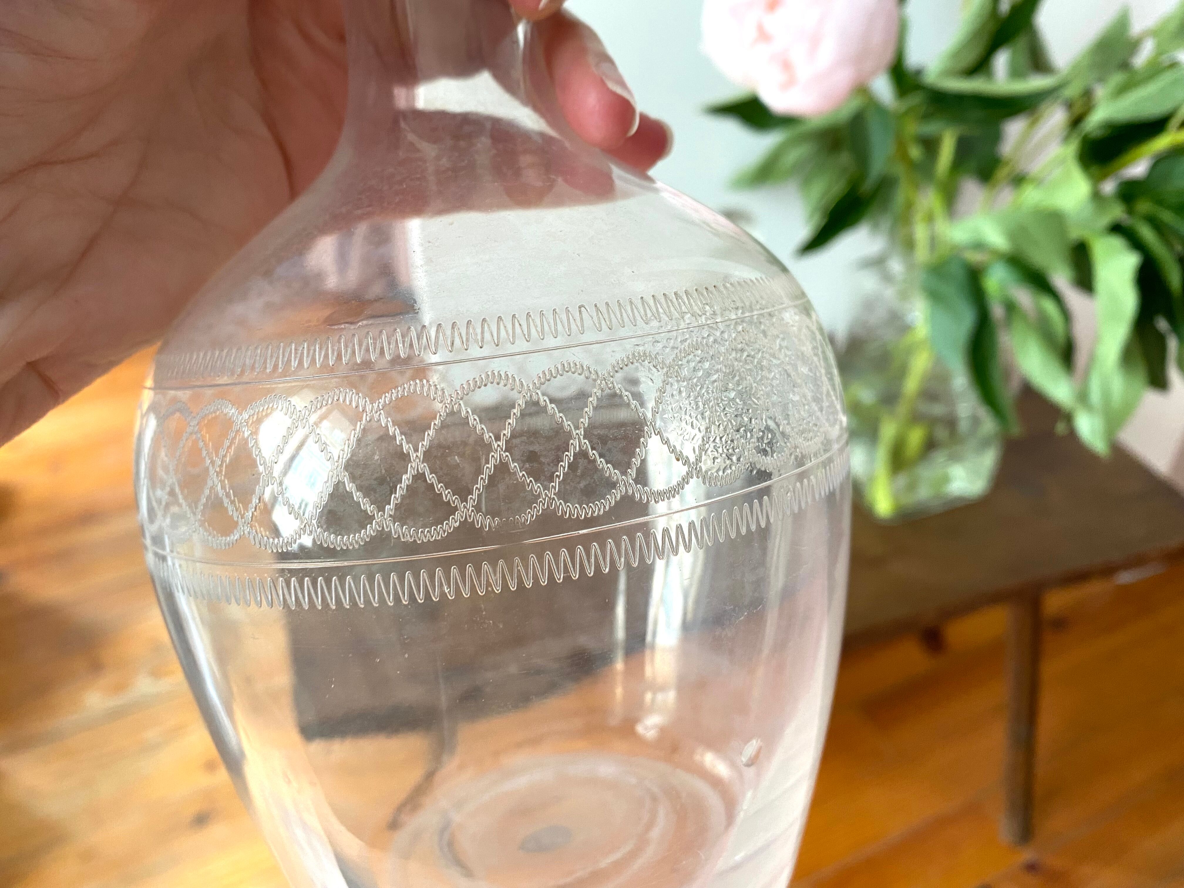 Vintage 60s chiseled glass decanter