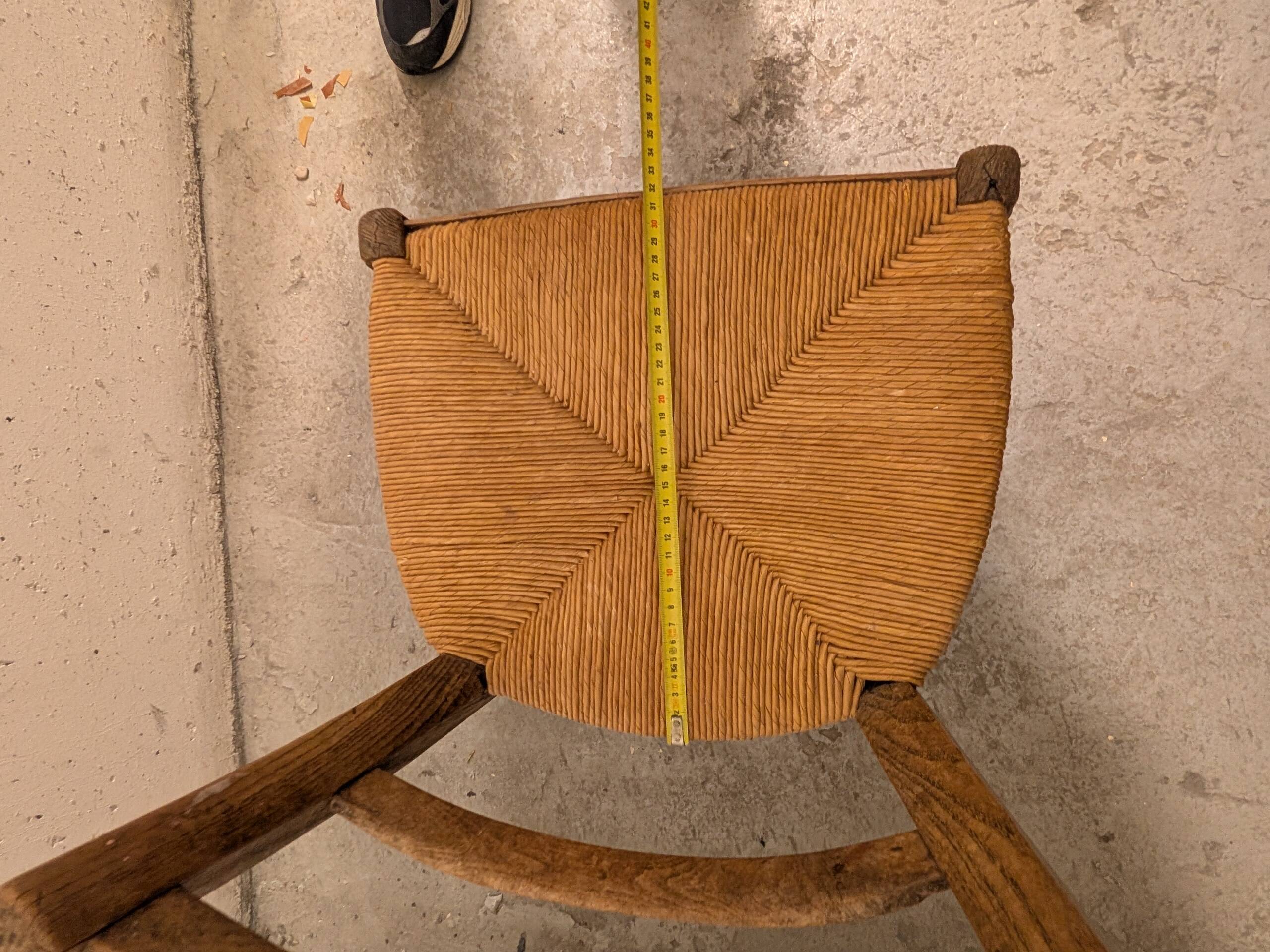 Petite chaise ancienne vintage