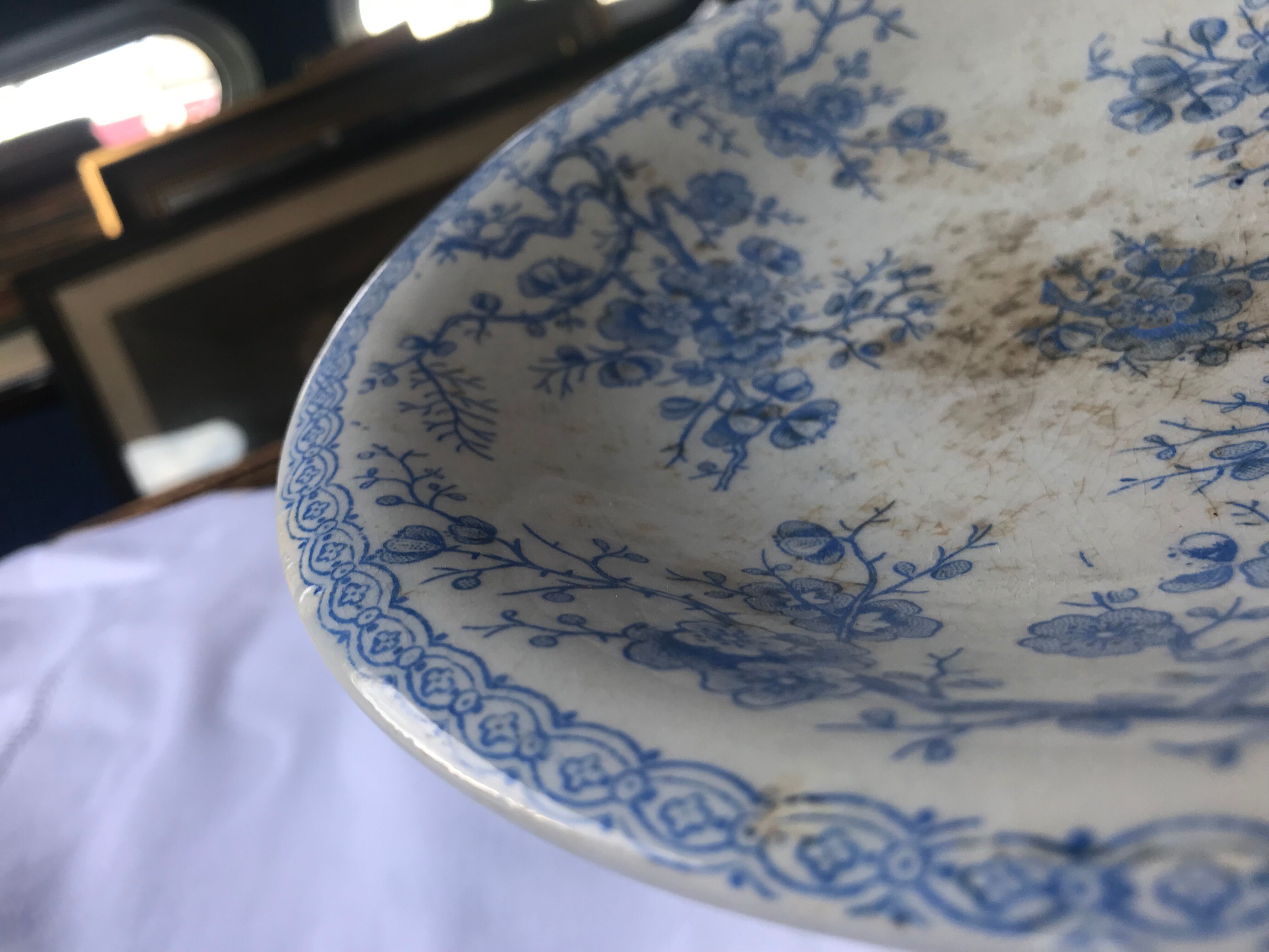 Compotier on piedouche in Gien earthenware