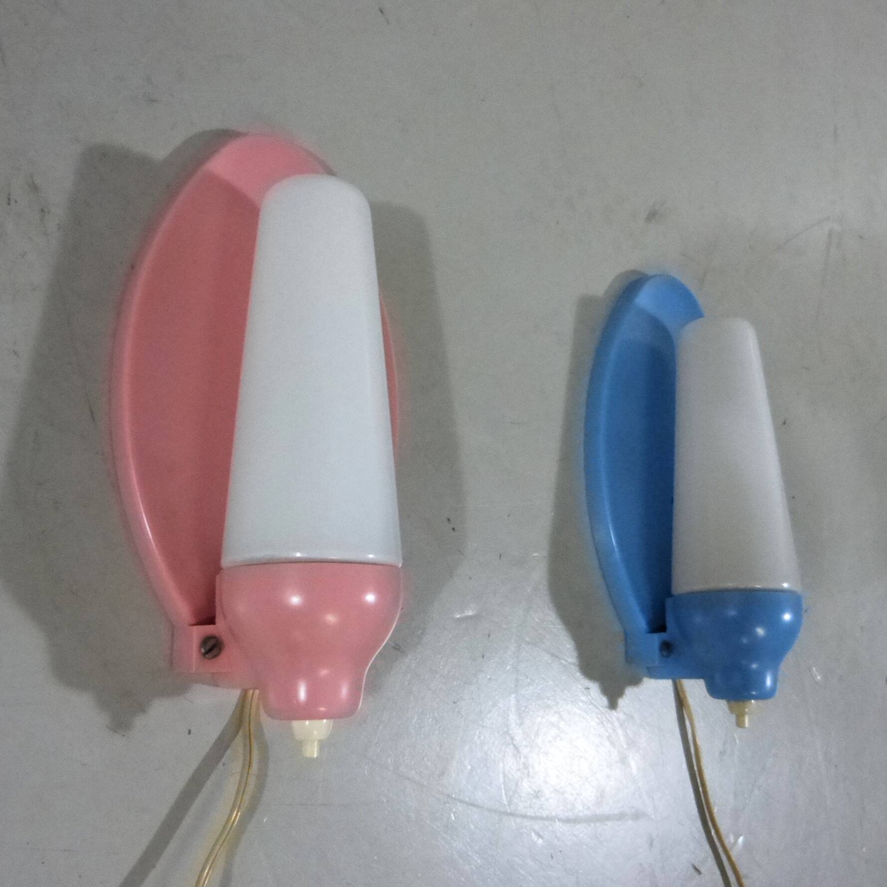 2 Wall lamps pink & blue 1950’s