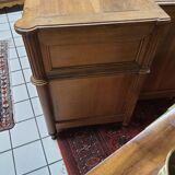 Louis XVI chest of drawers in Chene