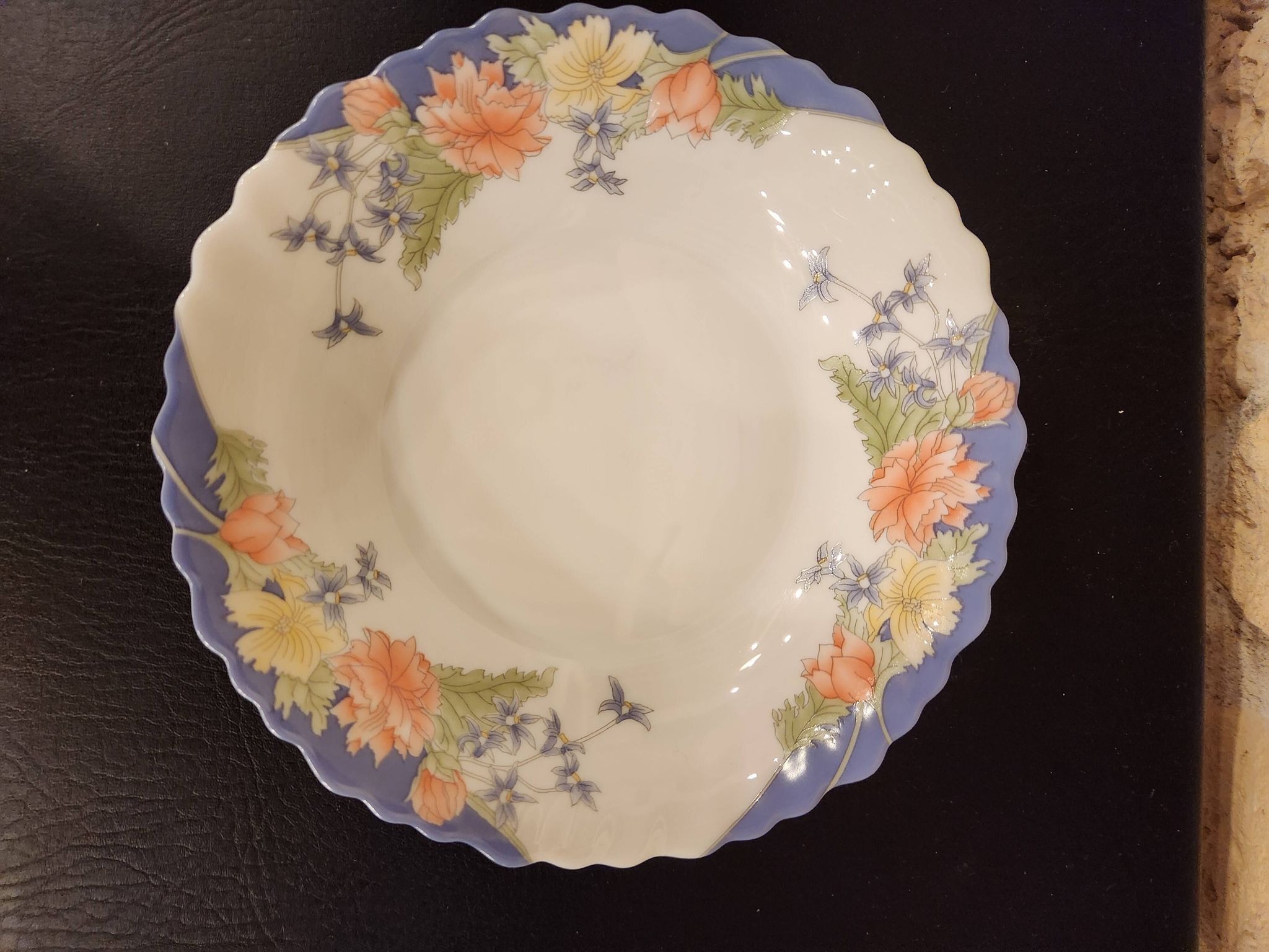 Lot de 6 assiettes creuses Arcopal fleuries – 1970/80 – Ø18 cm