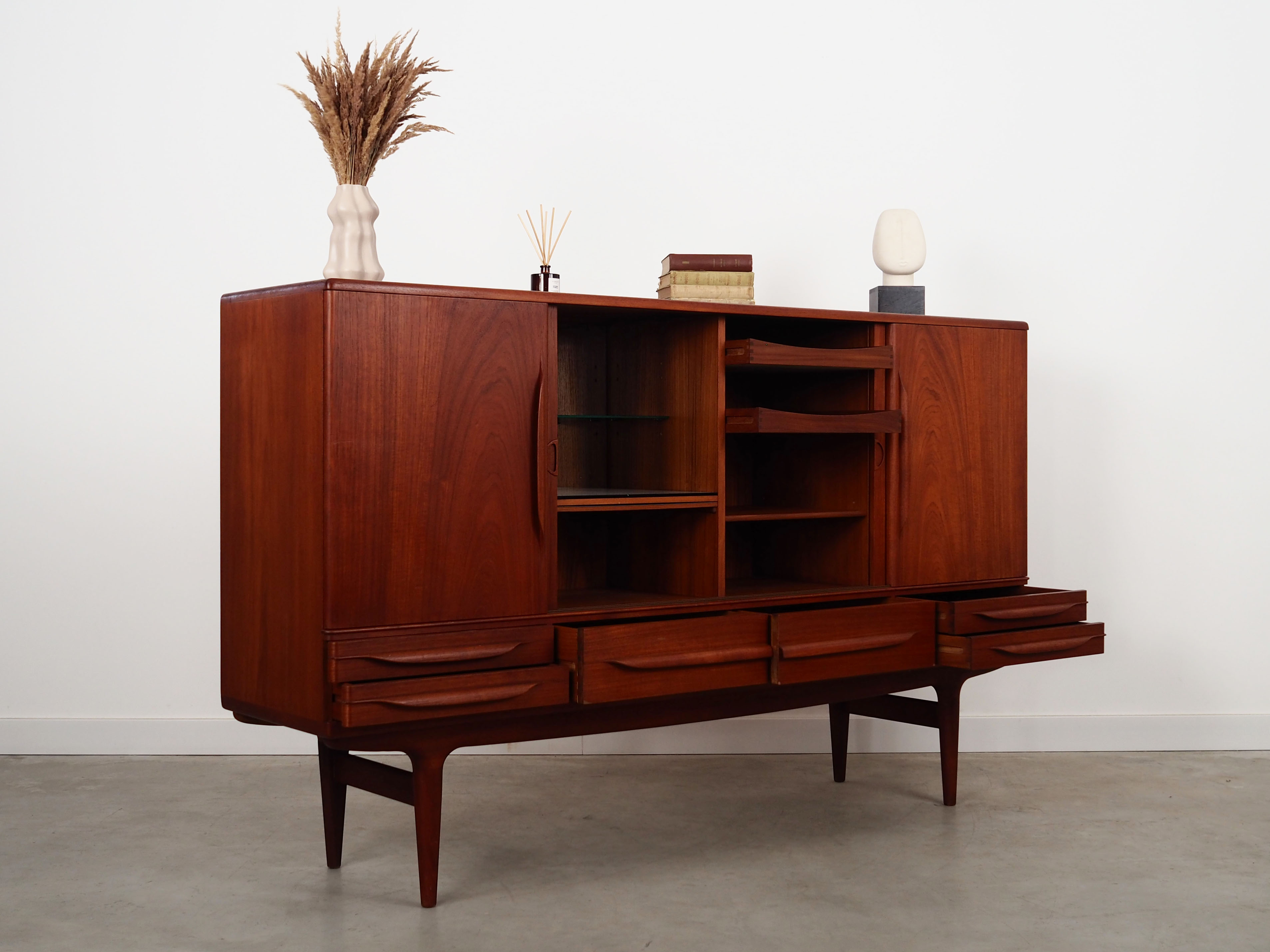 Teak highboard, Danish design, 1960s, designer: Johannes Andersen