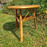 Oval rattan and wicker table