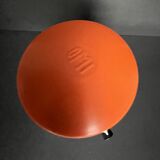 Apparatus for making crushed ice