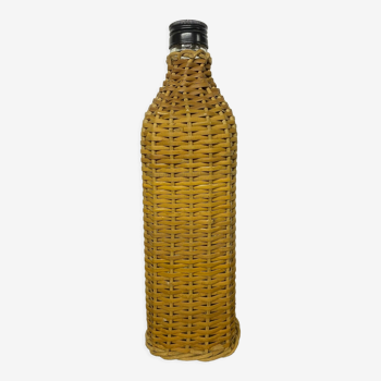 Rattan bottle