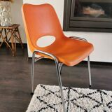 Bucket chair vintage English design, 70s