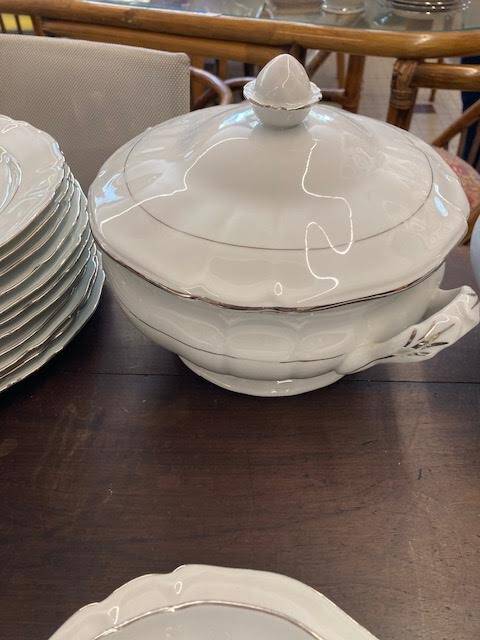 Limoges porcelain dinner service