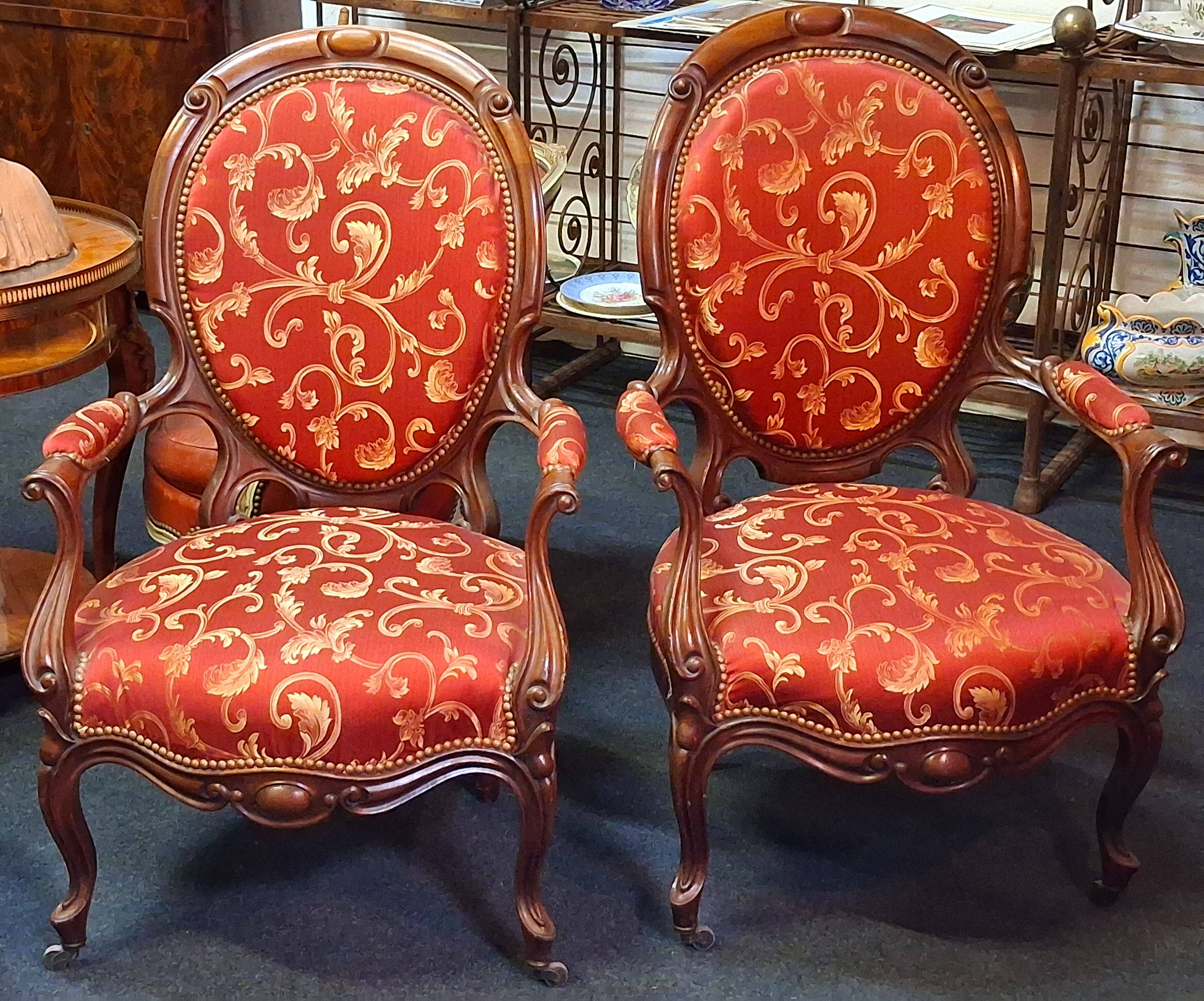 pair of mahogany armchairs, dating from the 19th century