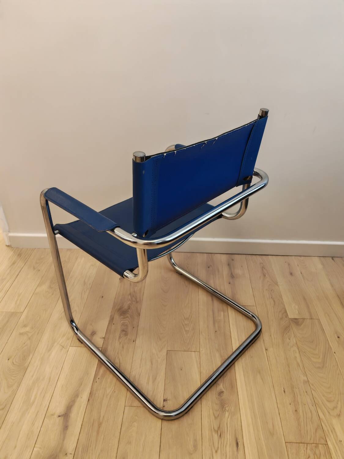 Breuer B34 blue armchair