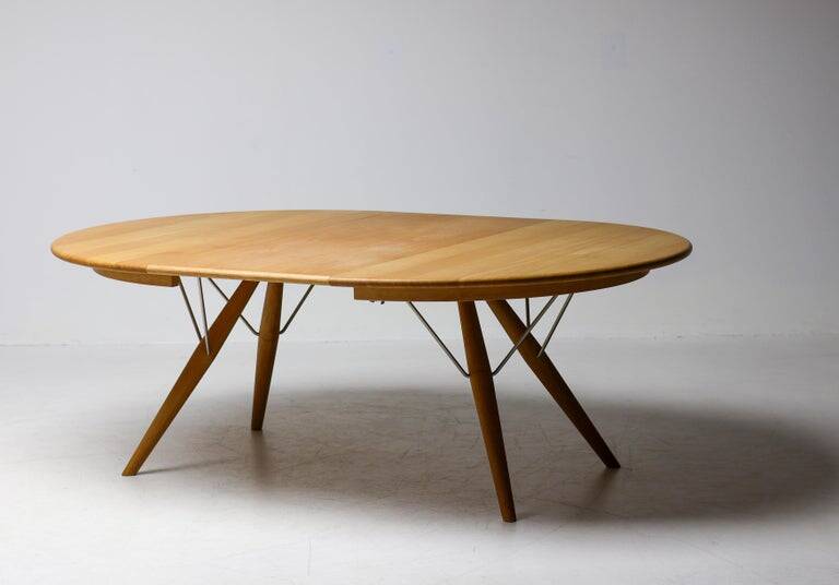 Table à manger extensible PP75 de Hans J. Wegner en chêne