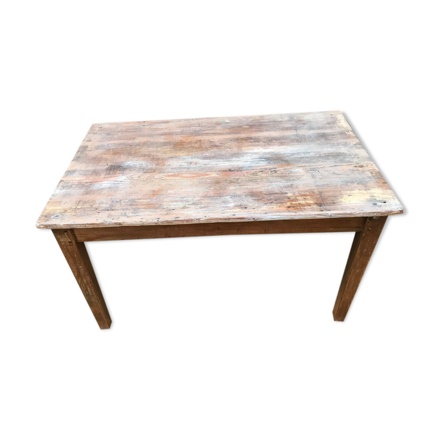 Country-style coffee table