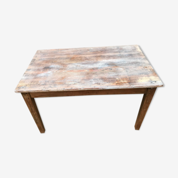 Country coffee table