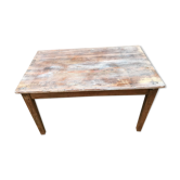 Country-style coffee table