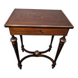 Napoleon III hairdresser in walnut and brass marquetry from the 19th century.