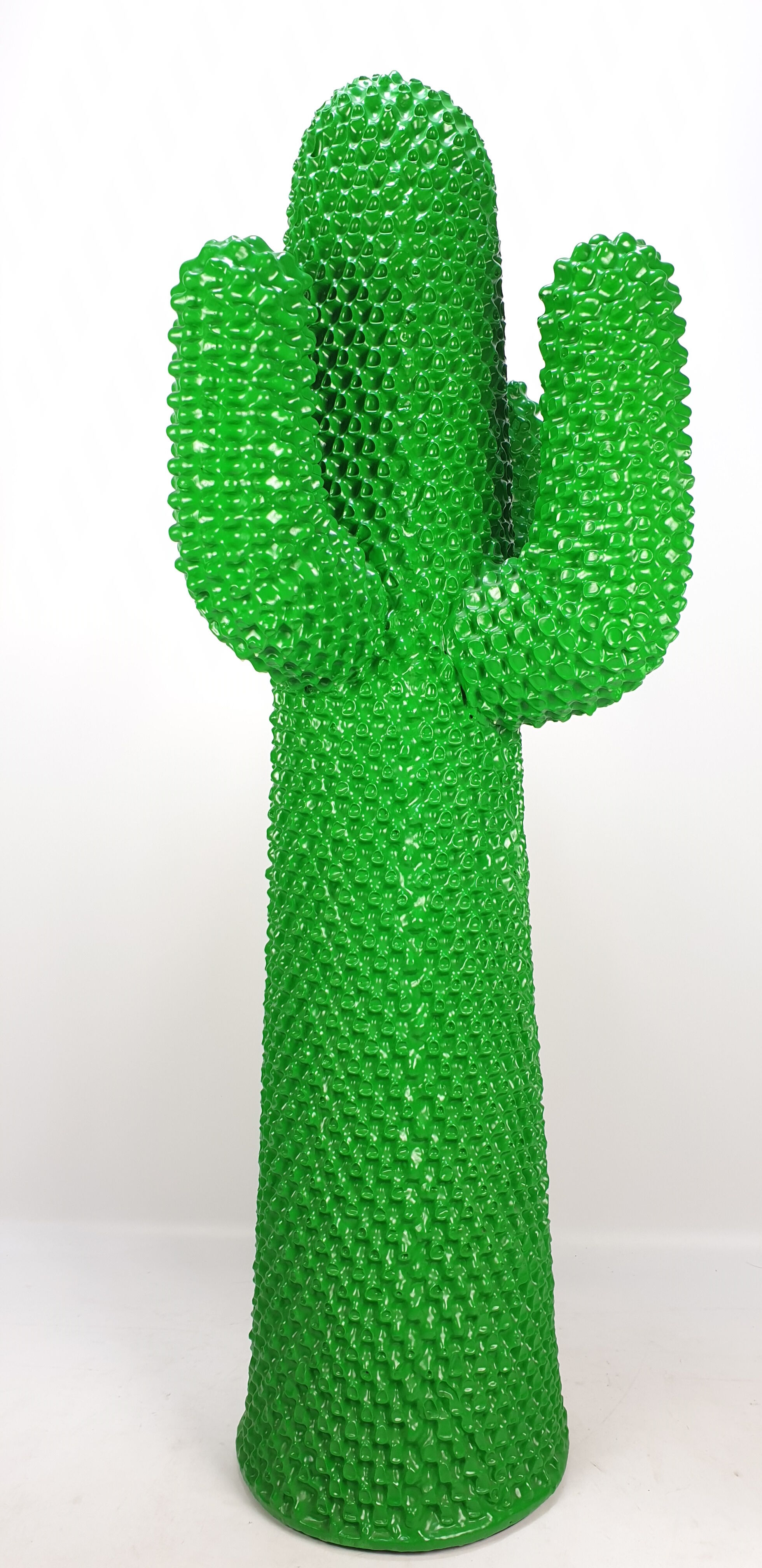 Gufram Cactus, 1972 by Guido Drocco and Franco Mello 1616/2000 Original Green