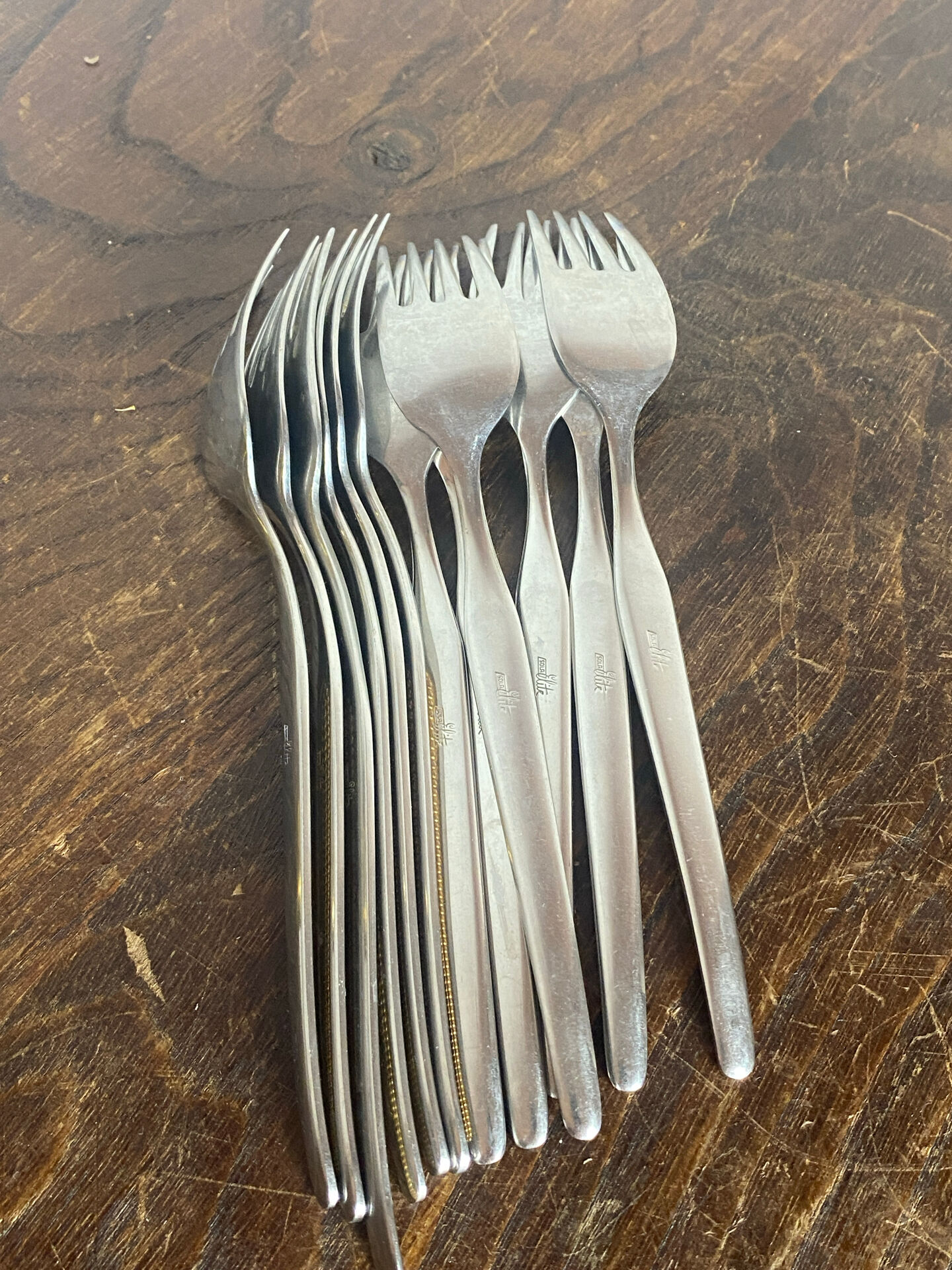 Fish cutlery set