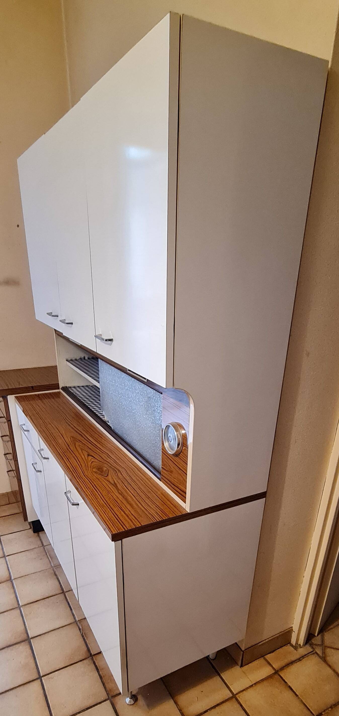 Kitchen buffet