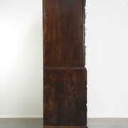 Commode anglaise antique du XVIIIe siècle en chêne.