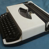 Olympia dactylette typewriter