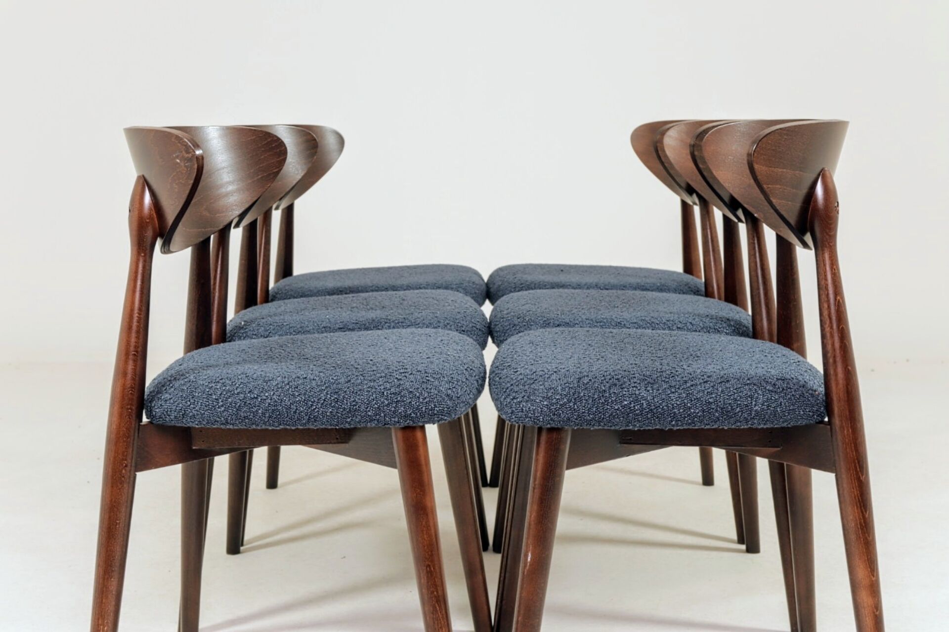 Modern Set of 6 Dining Chairs, Blue Marine Bouclè and Dark beech wood