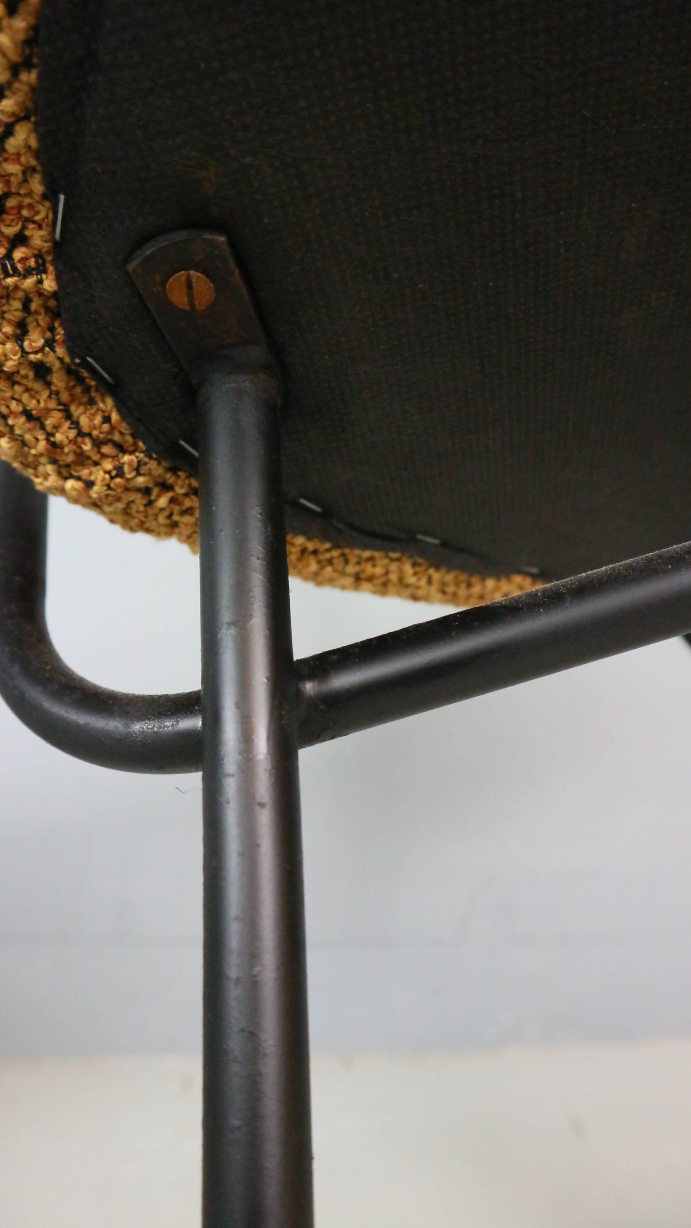 Set of 4 Italian dining chairs newly upholstered 1950s