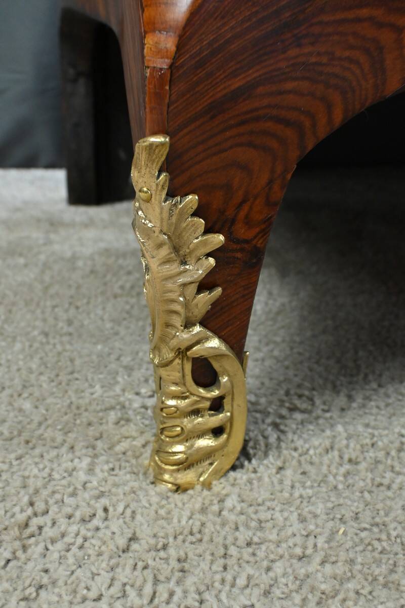 Precious wood secretary, Louis XV – Late 18th century