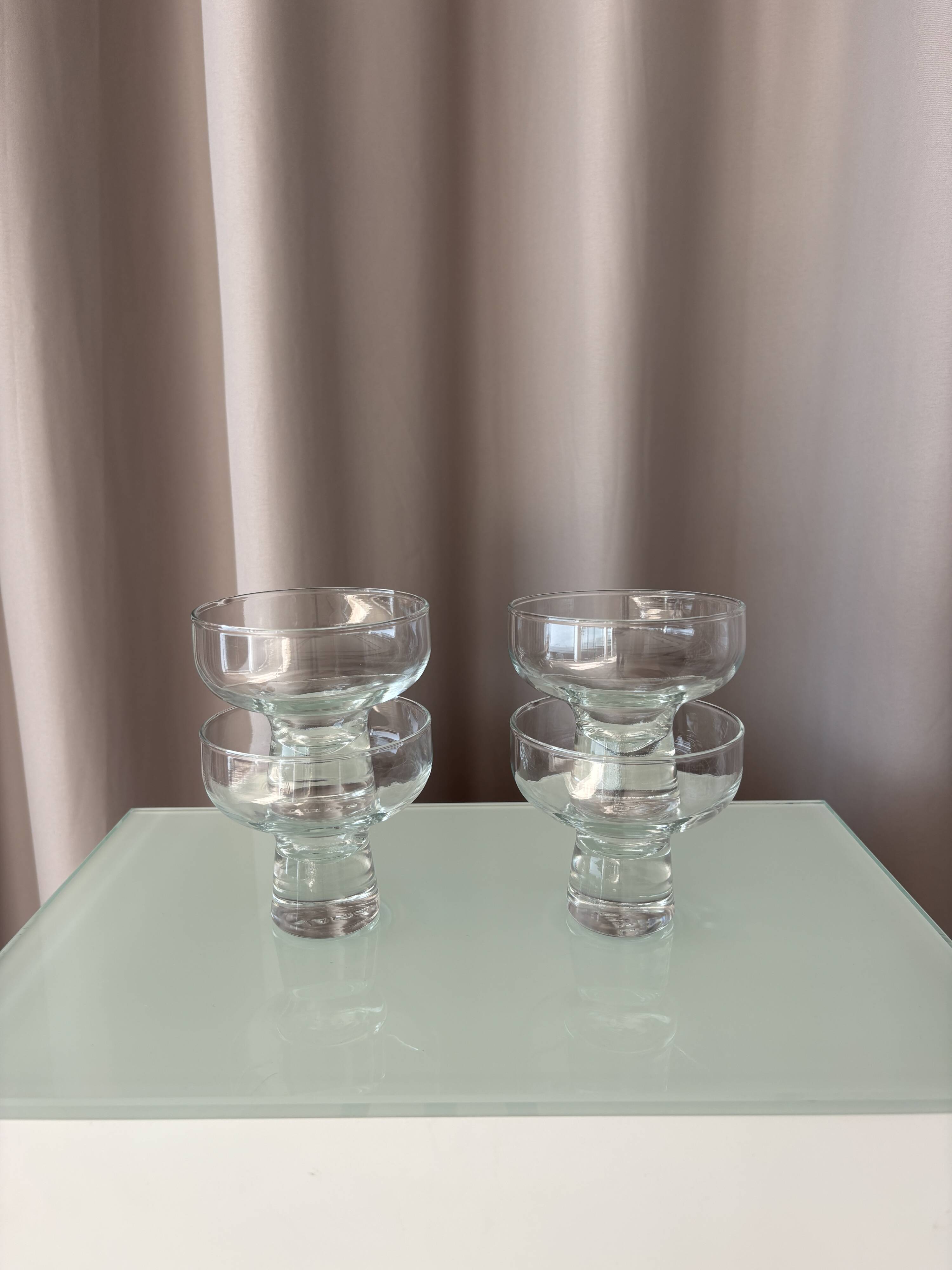 Set of 4 Vintage Aral Champagne Cocktail Glasses / Dessert Coupes