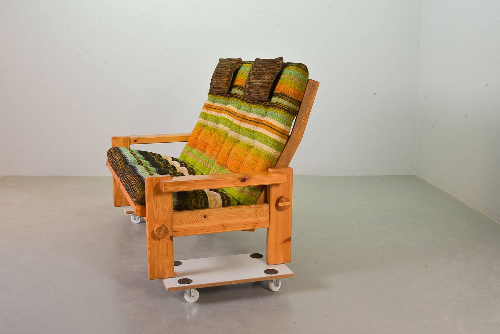 Yngve Ekstrom Scandinavian Design Pinewood 2-Seat Dymling Sofa Swedese 70s