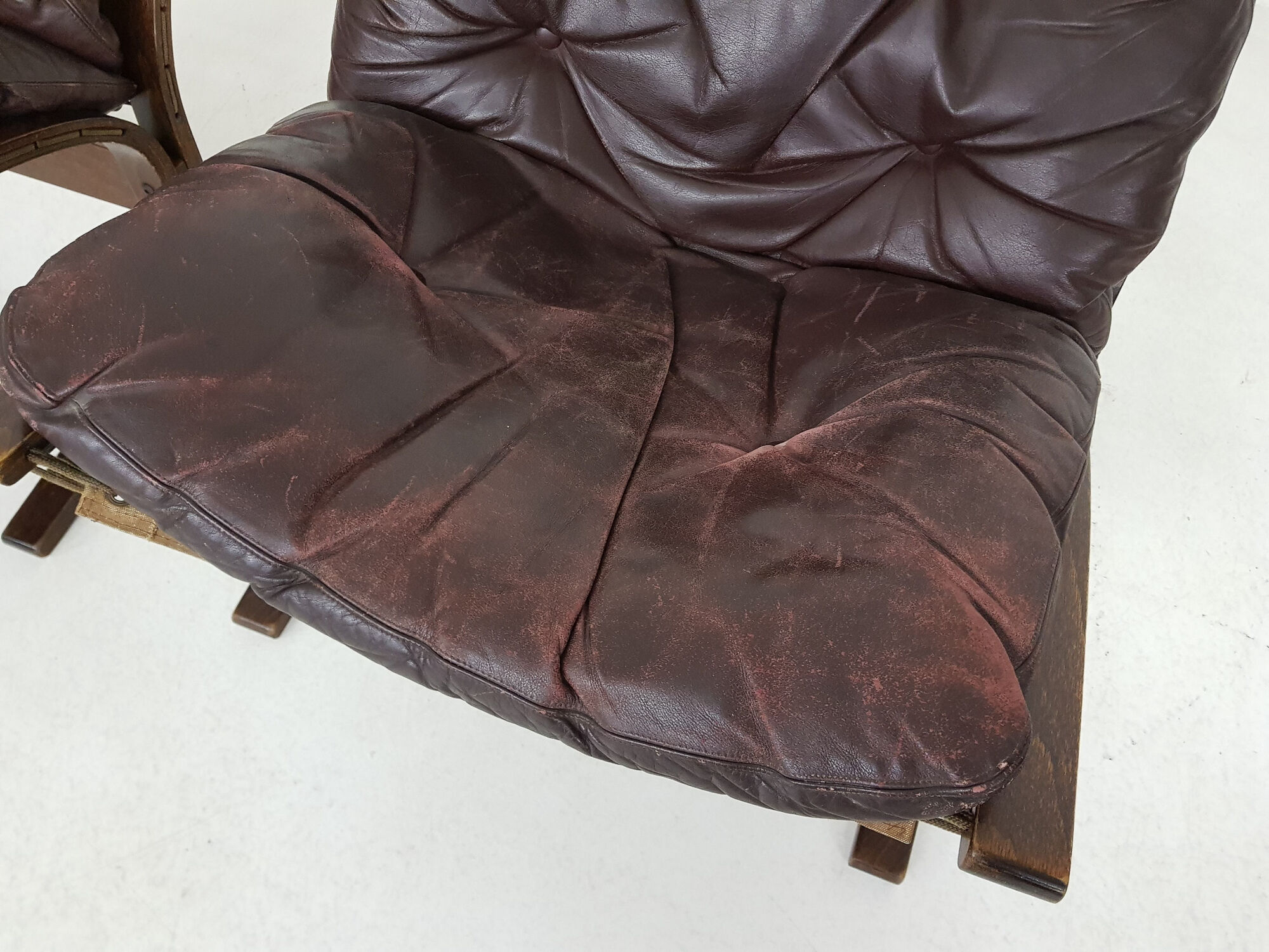 Set of 2 leather Ingmar Relling for Westnofa “Siesta” chairs, Norway 1960’s