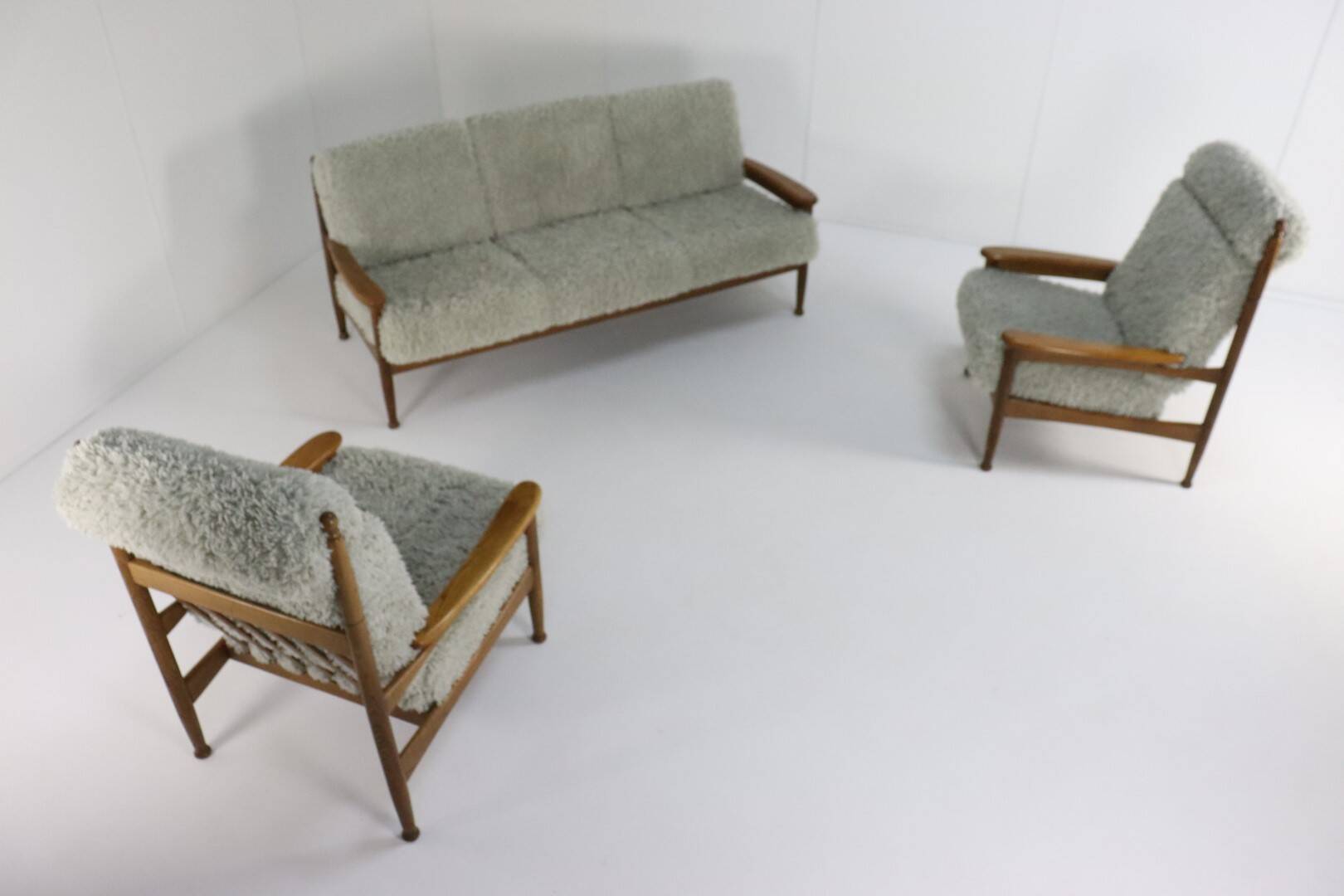 Set van designer bank + 2 fauteuils 'Sliedrecht' - opnieuw bekleed
