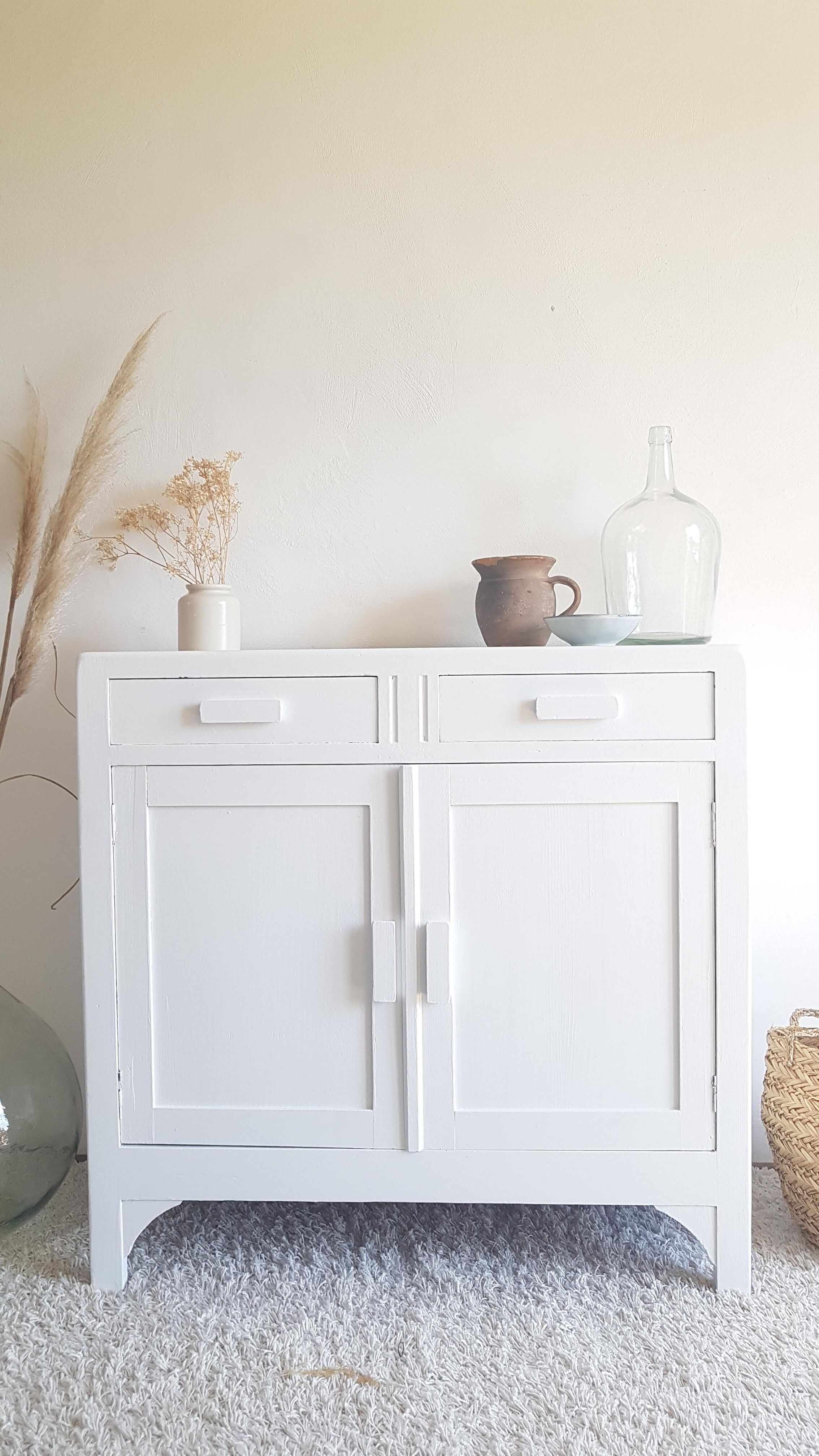 Old white parisian buffet