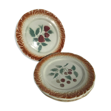 4 dessert plates Digoin fruit with a red rim