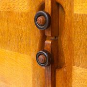Armoire par Guillerme et Chambron