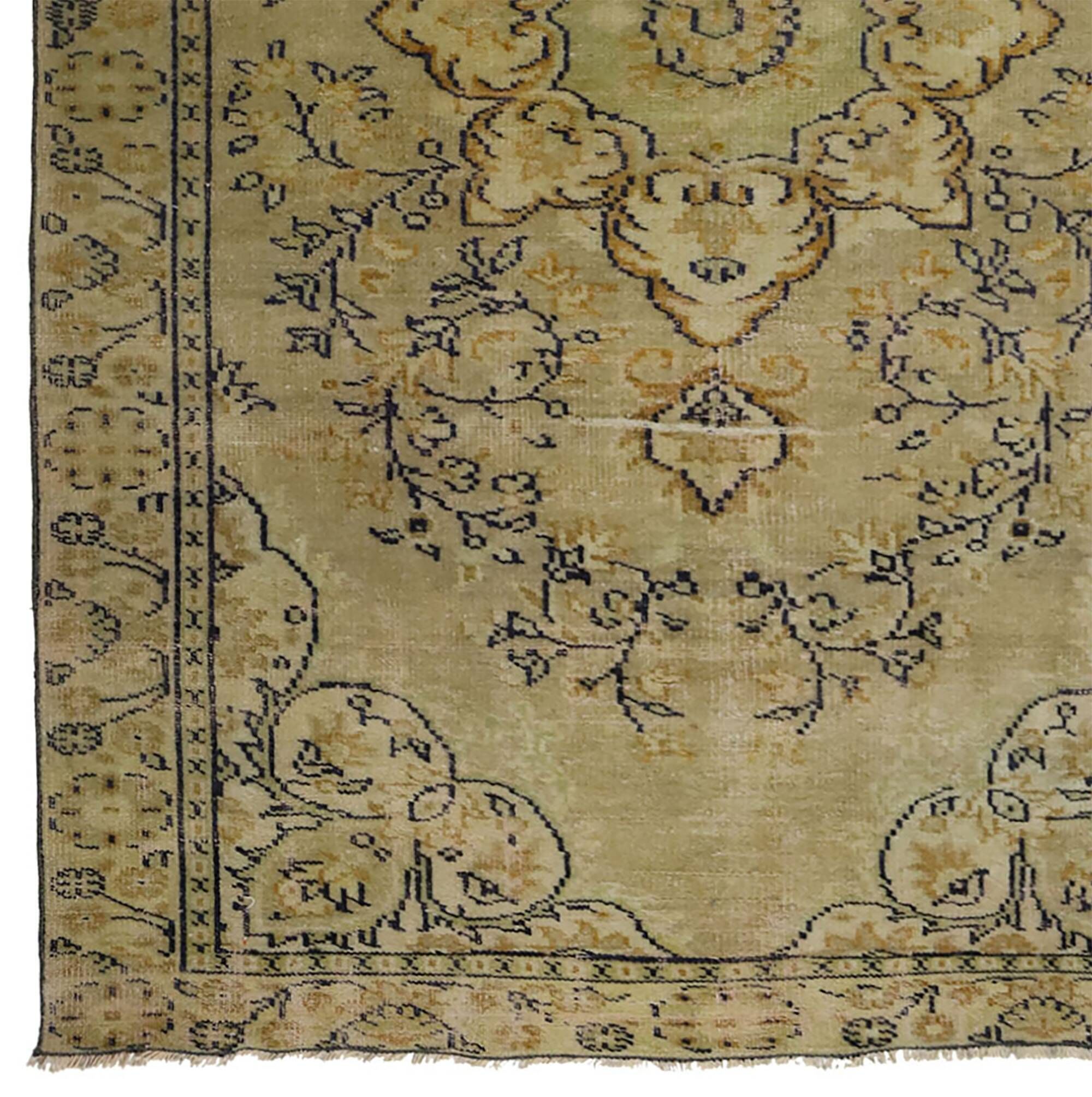 Vintage Turkish Floral Medallion Rug Beige 290 x 164 cm