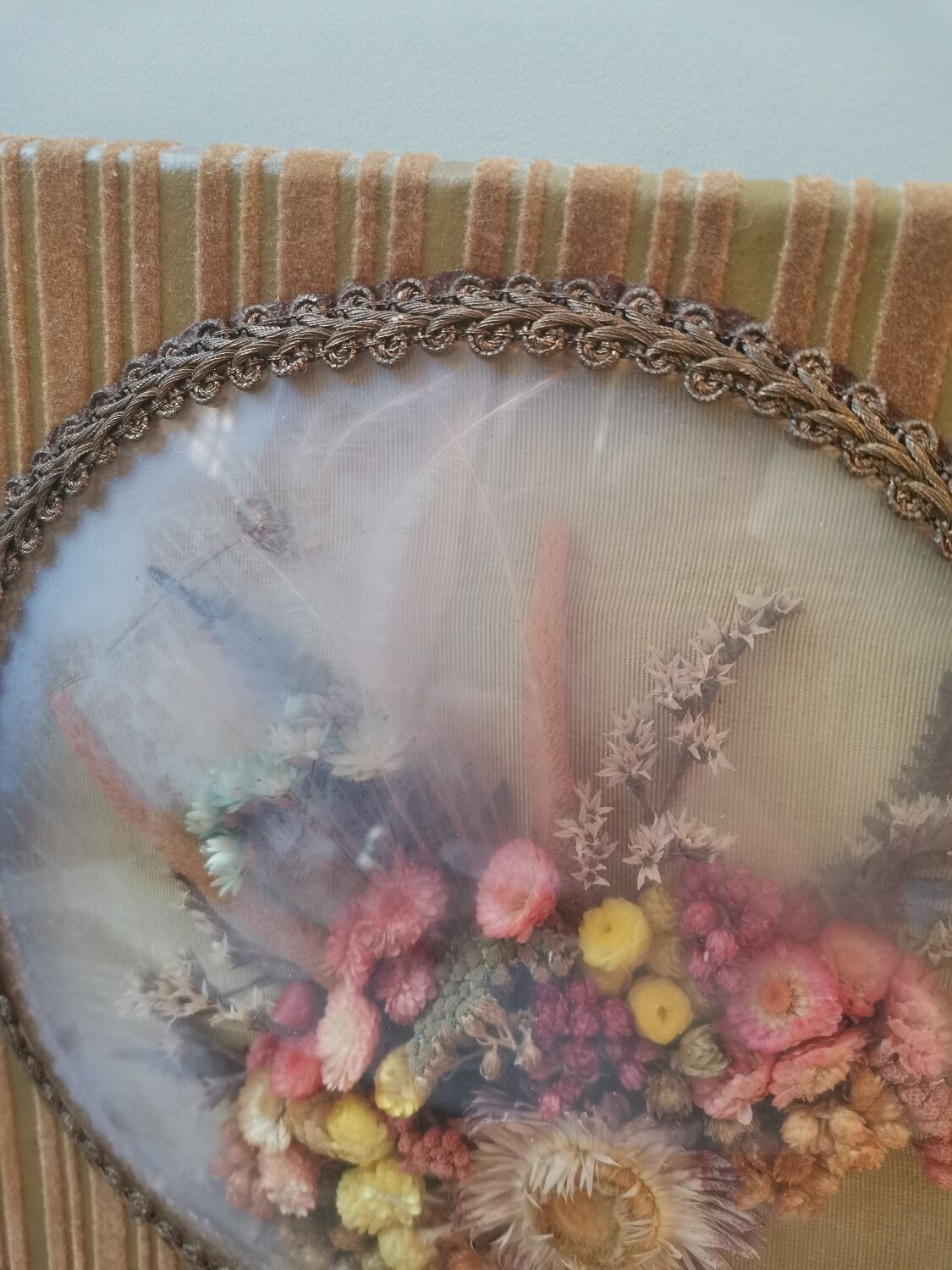 Cadre fleurs séchées vintage verre bombé