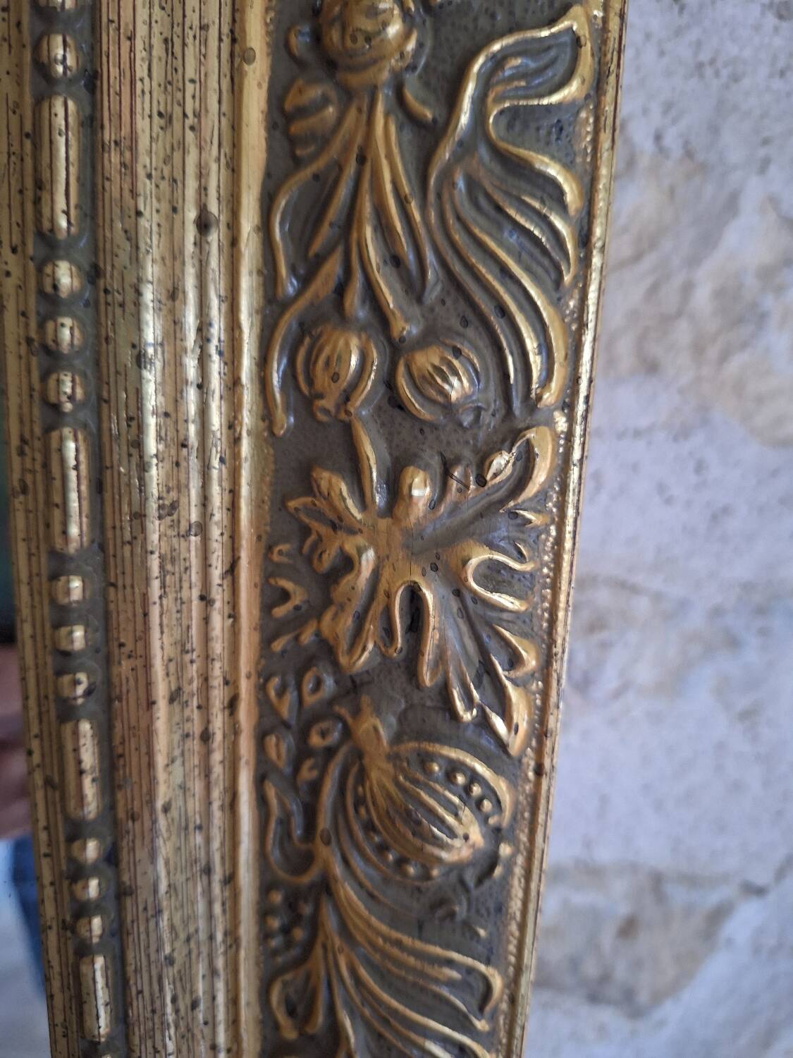 Rectangular gold mirror