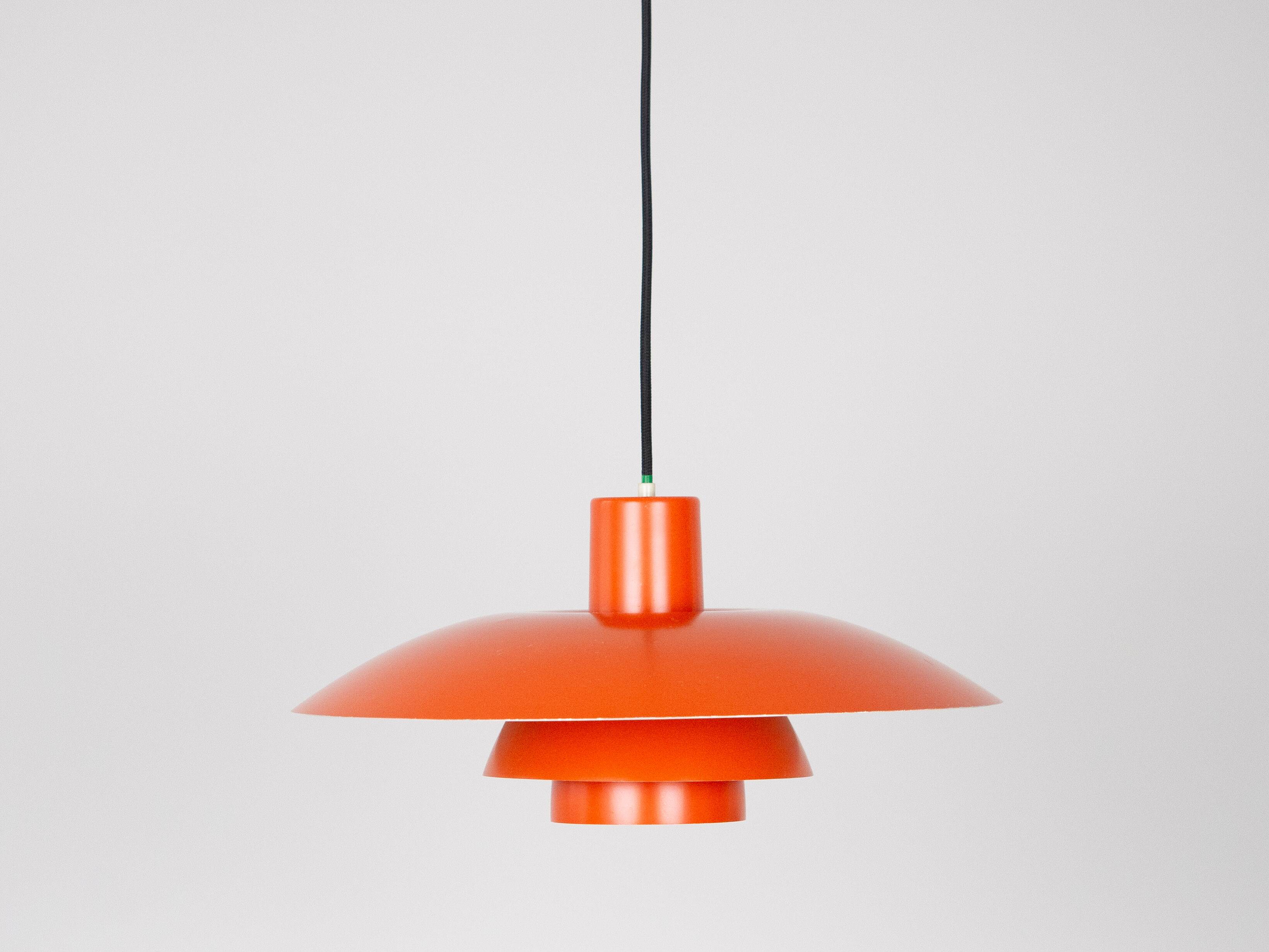 Danish vintage pendant lamp PH 4/3 by Poul Henningsen, Louis Poulsen, 1966
