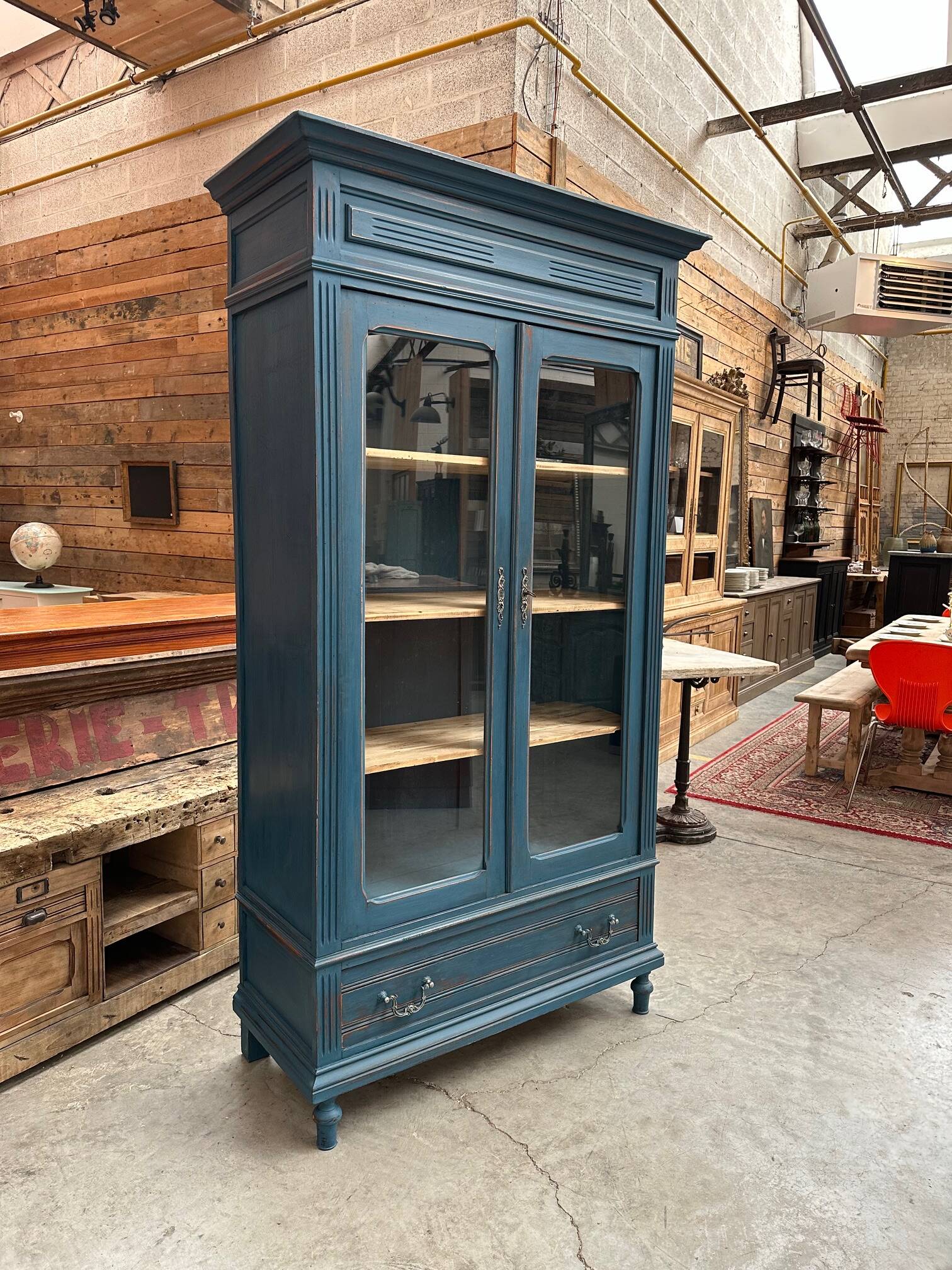 Oak bookcase Late 19th century